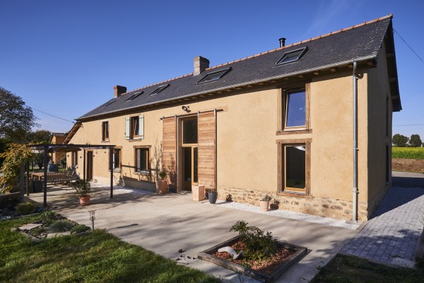 travaux terminé réhabilitation d'une maison en bauge