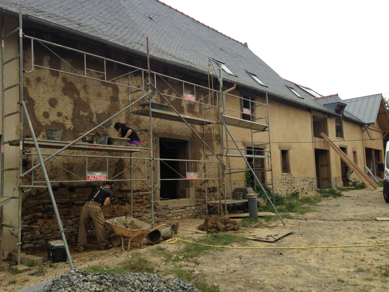 ravalement d'un maison en bauge